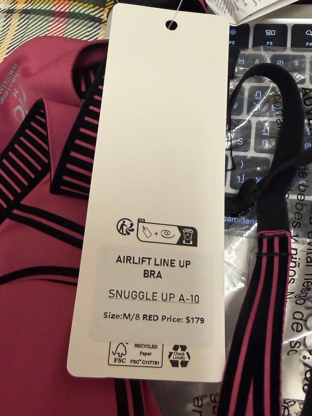 ALO Yoga and Rose Pink High-Waist Airlift Leggings and bra 2pcs.